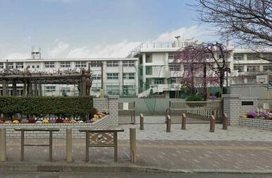 伊勢原市立伊勢原小学校