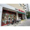 販売店