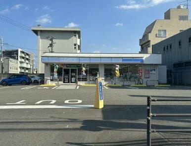ローソン 鹿児島薬師一丁目店