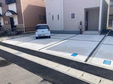 他に駐車場を探す手間もありません（2号棟）