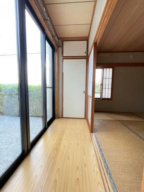 日の差し込む温かみのある広縁です＾＾