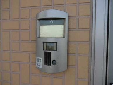 画像は１０１号室を代表で掲載しております。