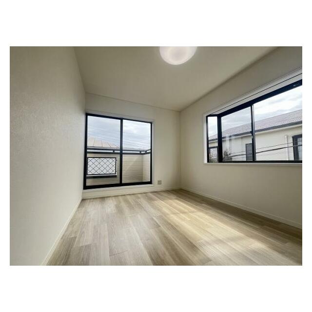 「2F洋室約6帖」別アングル