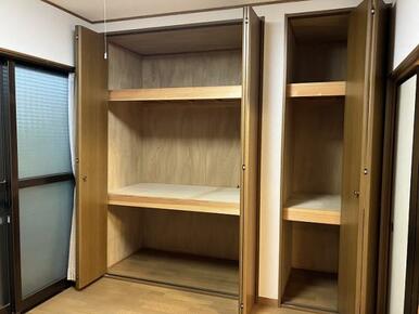 1階洋室収納