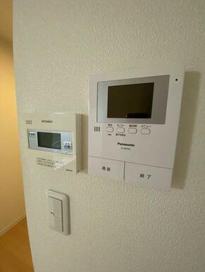 モニタ付ドアホン等