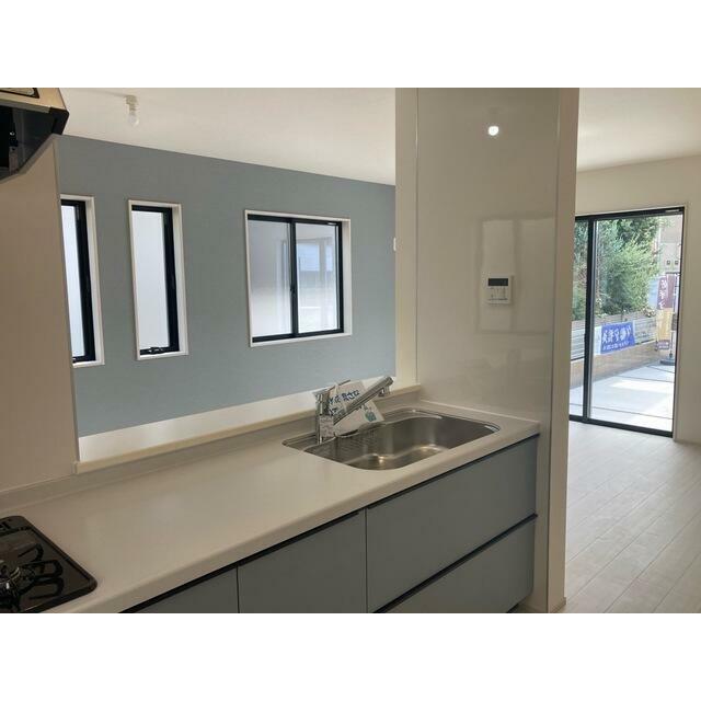 自分好みの工夫も楽しめるカウンターキッチン（2号棟）