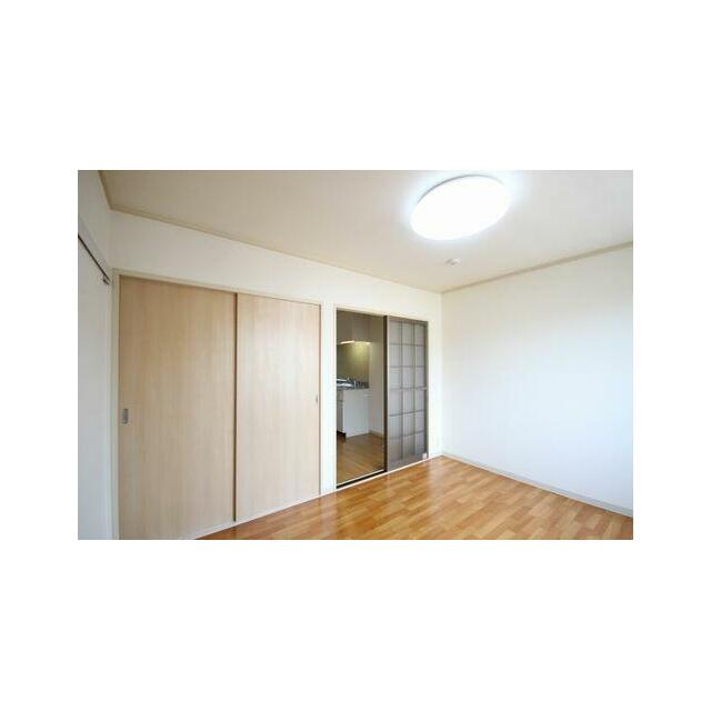 洋室　照明器具の設置がございます。