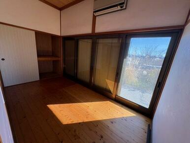 和室と使い分けできる、便利な一室