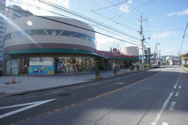 ■周辺施設■　スーパーのかましん戸祭店まで徒歩６分（４５０ｍ）