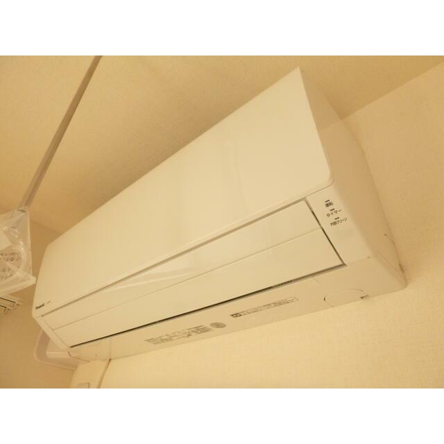 エアコン１基付で快適に過ごせます