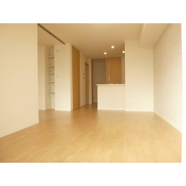 使いやすいカウンターキッチンのLDKです