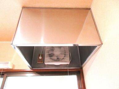 レンジフード付きです