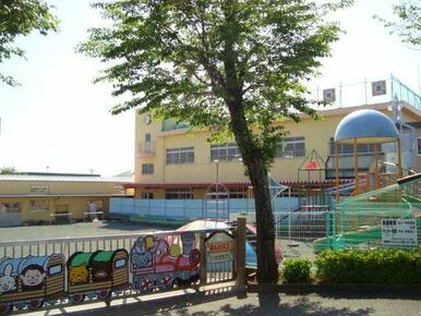 万野幼稚園まで566ｍ