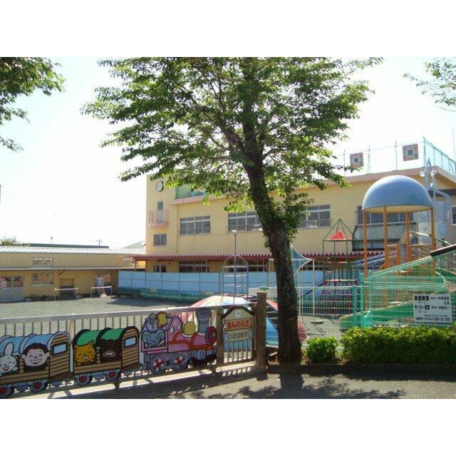 万野幼稚園まで566ｍ