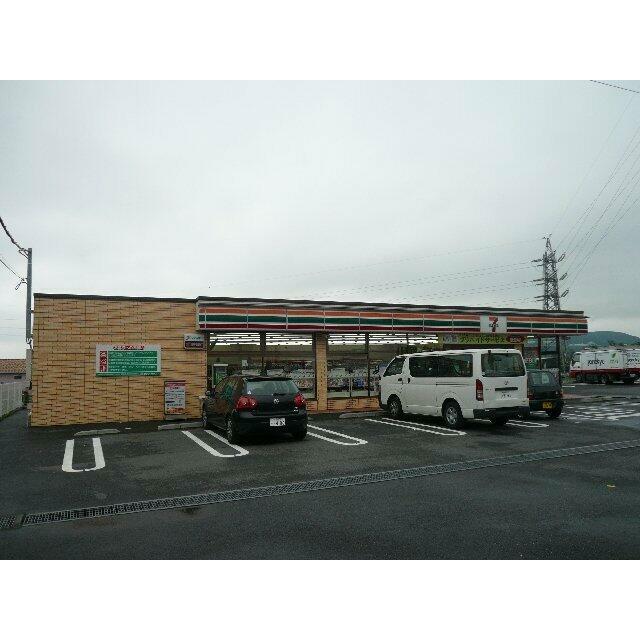 セブンイレブン富士市伝法片宿店まで548ｍ