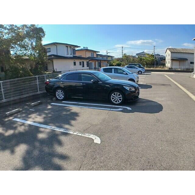 apartment 北方町大字志久