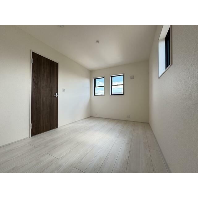 こだわりの家具やインテリアもしっくり収まります（5号棟）