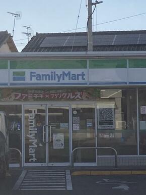 ファミリーマート高松町店