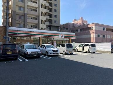 セブンイレブン　八幡光明２丁目店