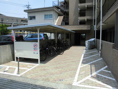 駐輪場・バイク置場