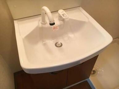 洗髪洗面化粧台