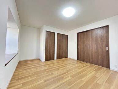 1階洋室「約8帖の洋室です。」