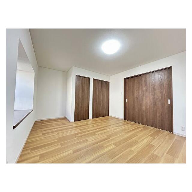 1階洋室「約8帖の洋室です。」