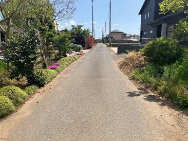 前面道路含む現地写真