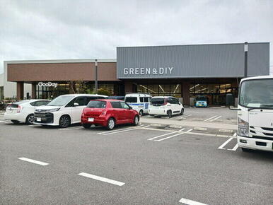 ホームセンターグッデイ姪浜店