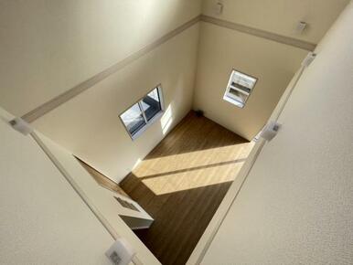 リビングを見下ろせる窓、家族のコミュニケーションup＾＾