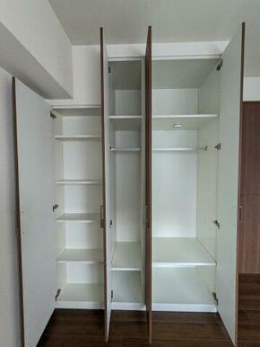 洋室(南側)・クローゼット