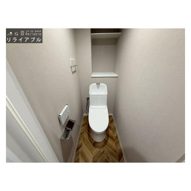 暖房便座機能により、寒い時期のヒヤッとする不快感を解消します。