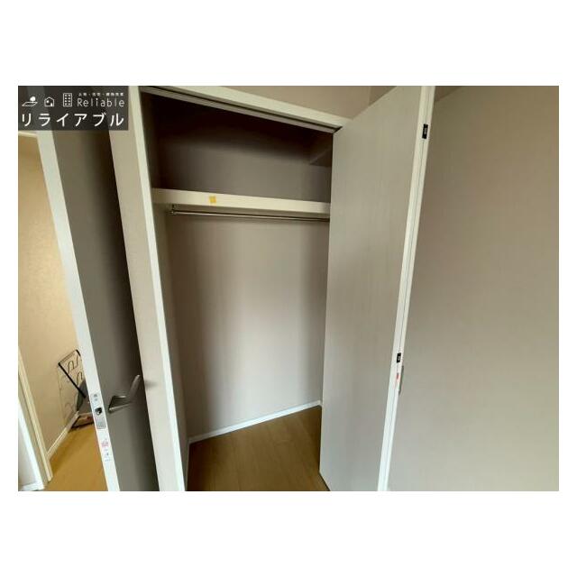 豊富な収納スペースで整理整頓もラクラク♪