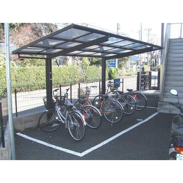 屋根付き駐輪場