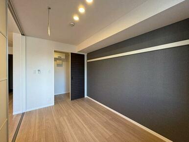 ダウンライトを採用しております