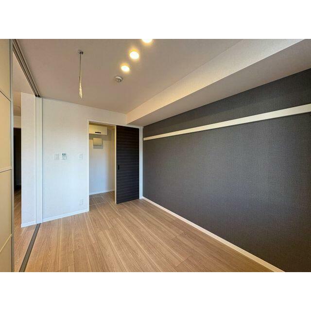 ダウンライトを採用しております