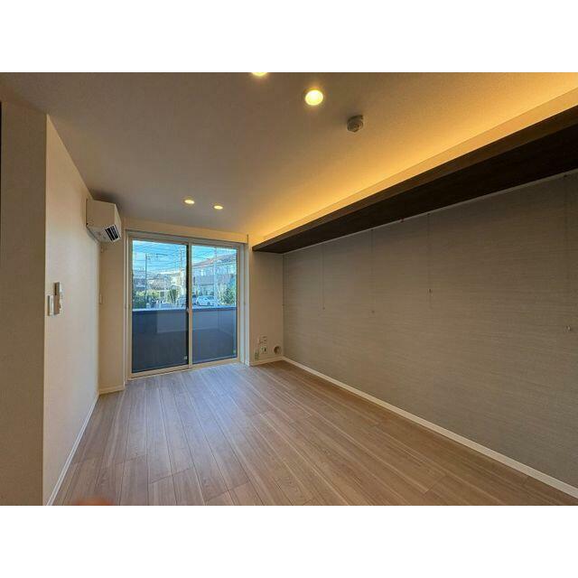 間接照明を採用しております