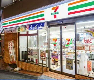 セブンイレブン新宿曙橋駅東店