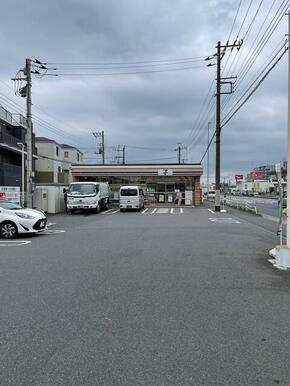 セブンイレブン厚木妻田店