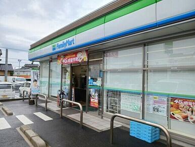 ファミリーマート佐世保大潟店