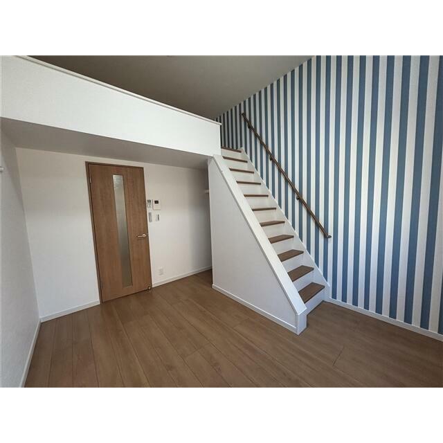 建築中のため類似物件の参考写真です