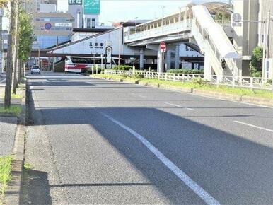 五井駅東口