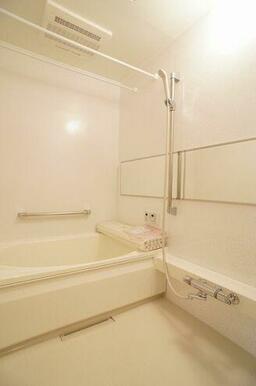 ■浴室乾燥機付きの浴室