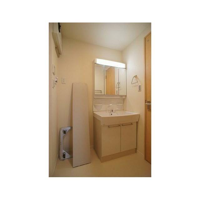 ■洗髪洗面化粧台と洗濯機スペース