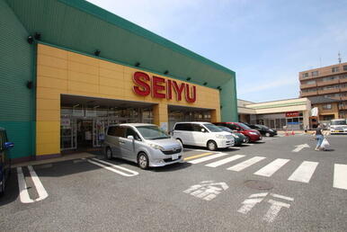 西友阿久和店