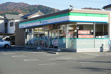 ファミリーマート豊橋小鷹野店