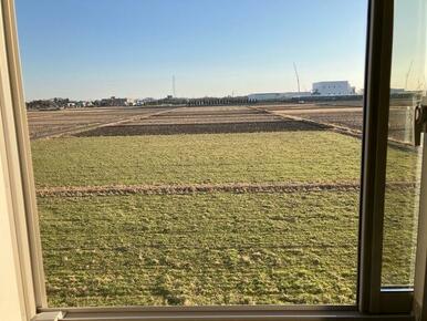 一日に一度はさわやかな風を体中で感じたい（6号棟）