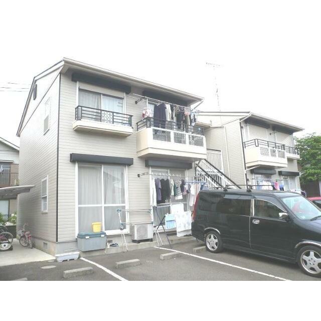 閑静な住宅街に佇むファミリー向け２ＬＤＫ