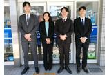 情報提供会社