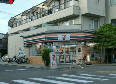 セブンイレブン